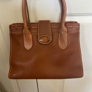 Dooney & Bourke brown leather satchel excellent condition